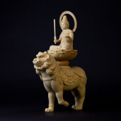 文殊菩薩騎獅像「動の獅子」
