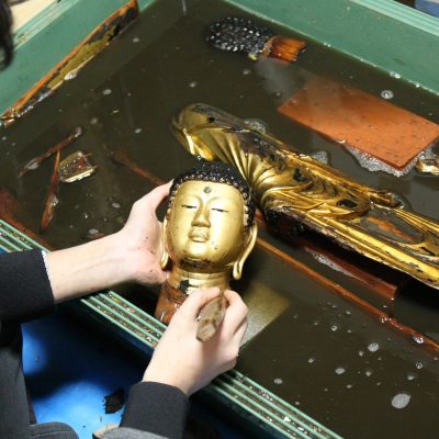 仏像の修復〇